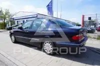 2000 Mercedes Benz E 320
