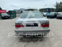 2000 Mercedes Benz E 280