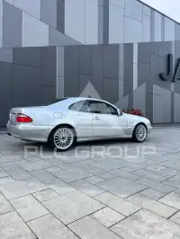 2000 Mercedes Benz CLK 200