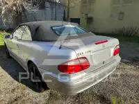 2000 Mercedes Benz CLK 200