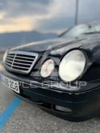 2000 Mercedes Benz CLK 200