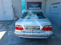 2000 Mercedes Benz CLK 200