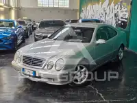 2000 Mercedes Benz CLK 200