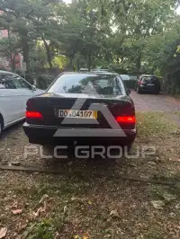 2000 Mercedes Benz 220