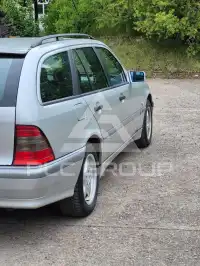 2000 Mercedes Benz 220