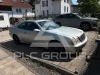 2000 Mercedes Benz CLK 320