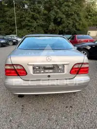 2000 Mercedes Benz CLK 320