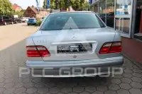 2000 Mercedes Benz E 200