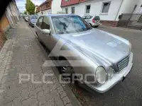 2000 Mercedes Benz E 200
