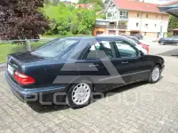 2000 Mercedes Benz E 200