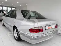 2000 Mercedes Benz E 200