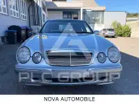 2000 Mercedes Benz E 200