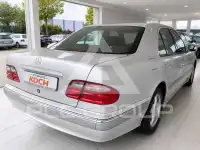 2000 Mercedes Benz E 200