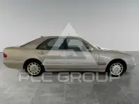 2000 Mercedes Benz E 200