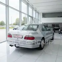 2000 Mercedes Benz E 220
