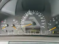 2000 Mercedes Benz E 220