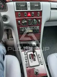 2000 Mercedes Benz E 220