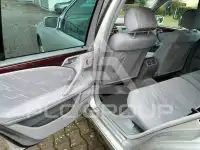 2000 Mercedes Benz E 220