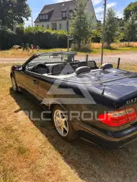 2000 Mercedes Benz CLK 230
