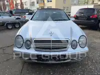 2000 Mercedes Benz CLK 230