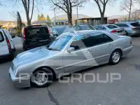 2000 Mercedes Benz E 240