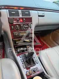 2000 Mercedes Benz E 240