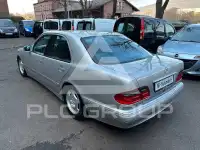 2000 Mercedes Benz E 240