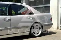 2000 Mercedes Benz E 240