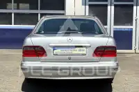 2000 Mercedes Benz E 240