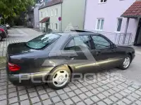 2000 Mercedes Benz E 240