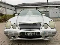 2000 Mercedes Benz E 240