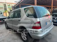 2000 Mercedes Benz ML 270