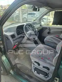 2000 Mercedes Benz V 220