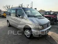 2000 Mercedes Benz V 220