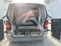 2000 Mercedes Benz V 220