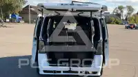 2000 Mercedes Benz V 220