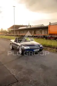 2000 Mercedes Benz SL 320