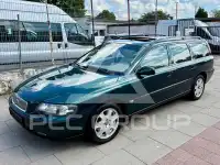 2000 Volvo V70