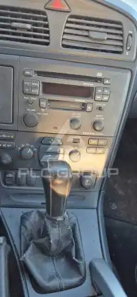 2000 Volvo V70