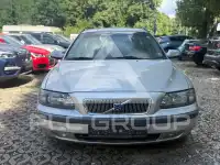 2000 Volvo V70