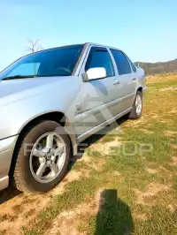 2000 Volvo S70