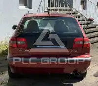 2000 Volvo V40