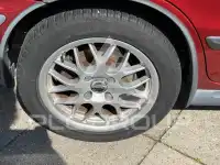 2000 Volvo V40