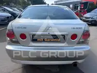 2000 Lexus IS200