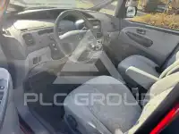 2000 Toyota PREVIA