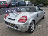 2000 Toyota MR2