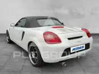 2000 Toyota MR2