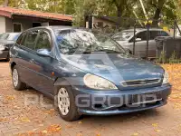 2000 KIA Rio