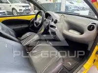 2000 Ford KA