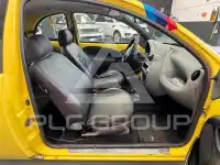 2000 Ford KA